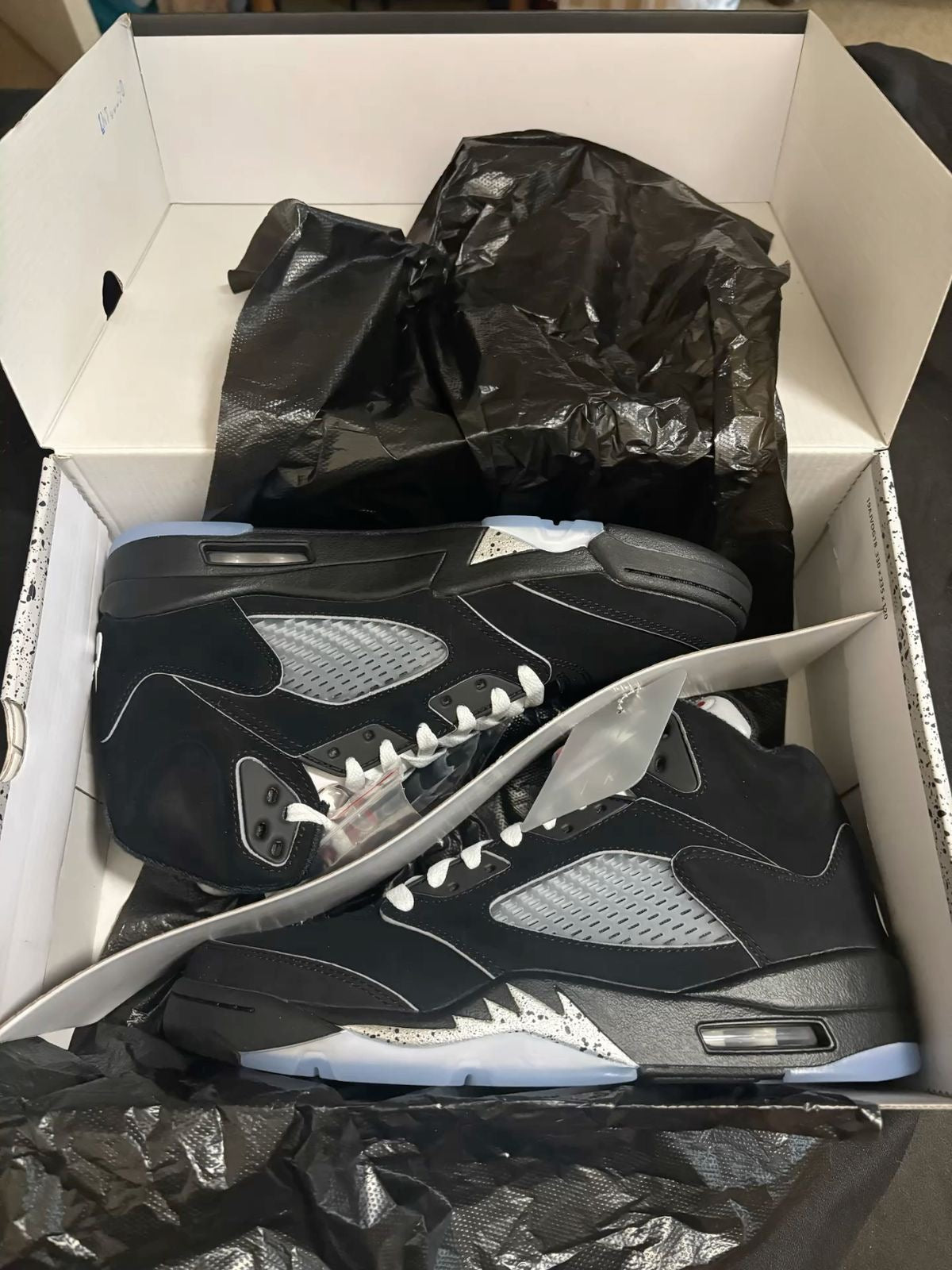Jordan 5 black metallic